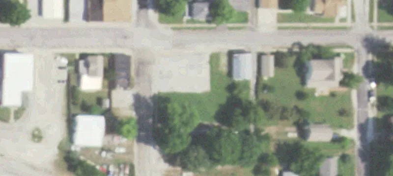 Bluffs, IL 62621