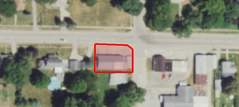 301 Main St