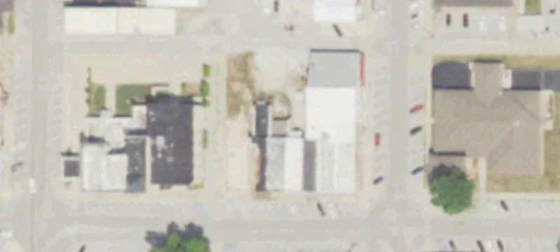 124 Adams St