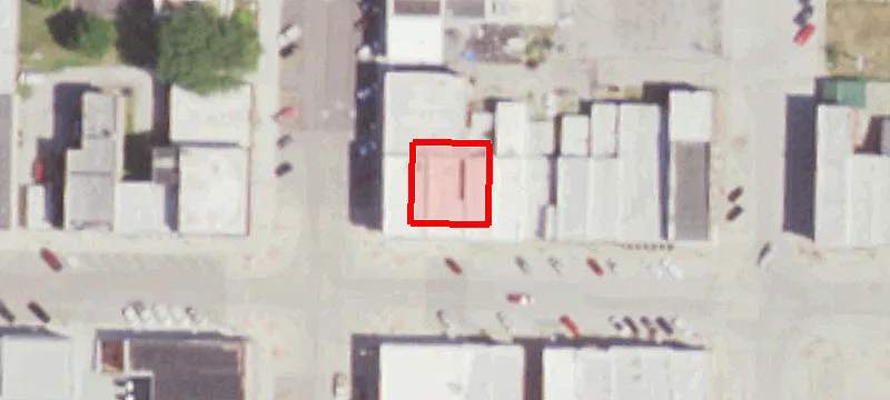 101 Main St