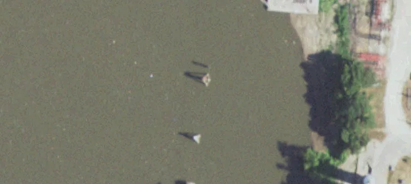 101 7th St