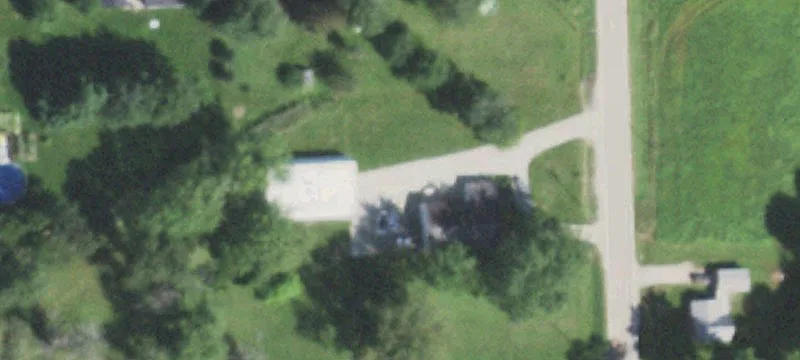 345  St