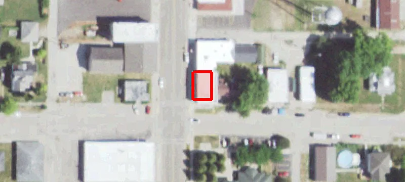 102 Elm St
