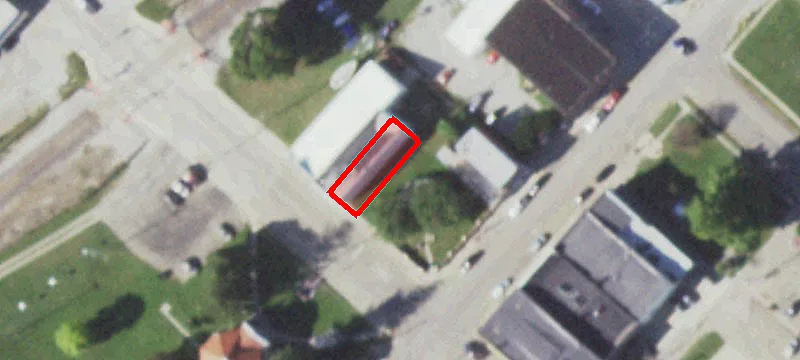 105 Race St