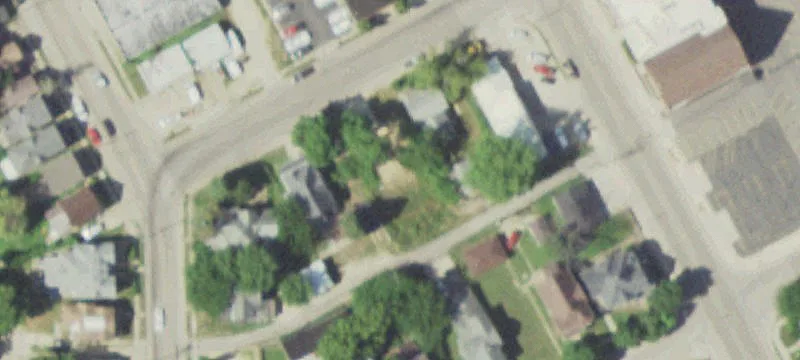 215 Jackson St