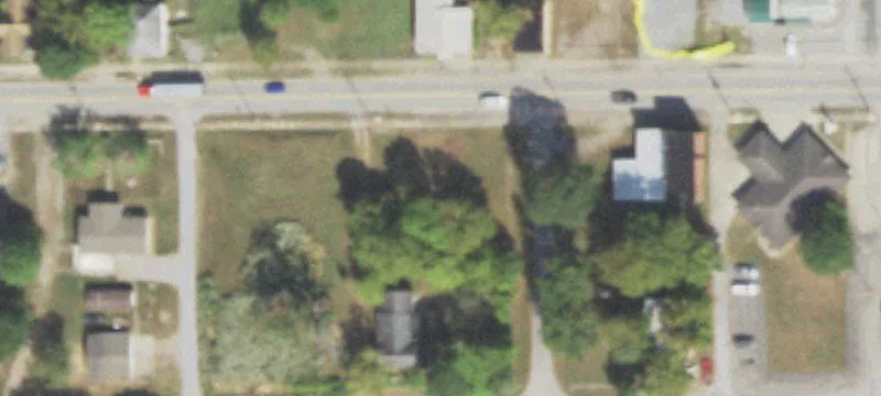211 Blue Ave