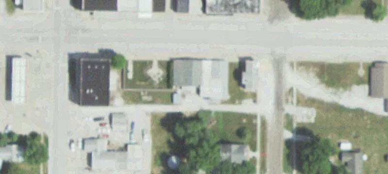 Bowen, IL 62316