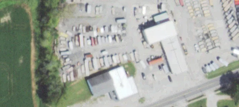 747-749-75 Fairfield Rd