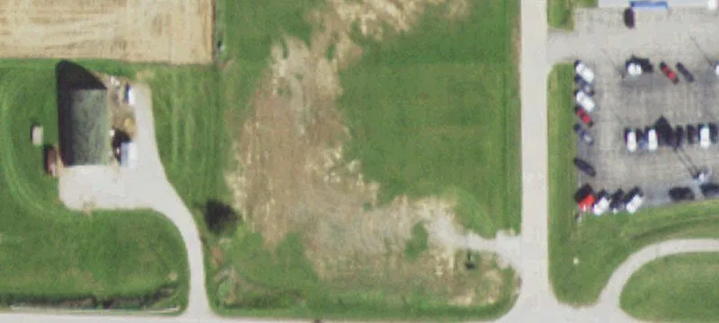 Lexington, IL 61753