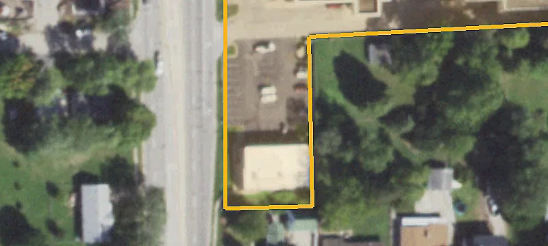 215 Ash Ave