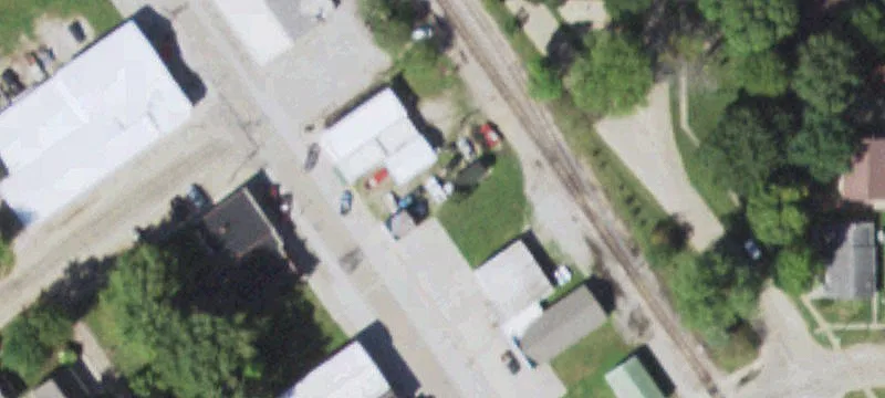 208 Lincoln St