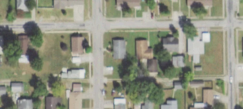 902 Summers St