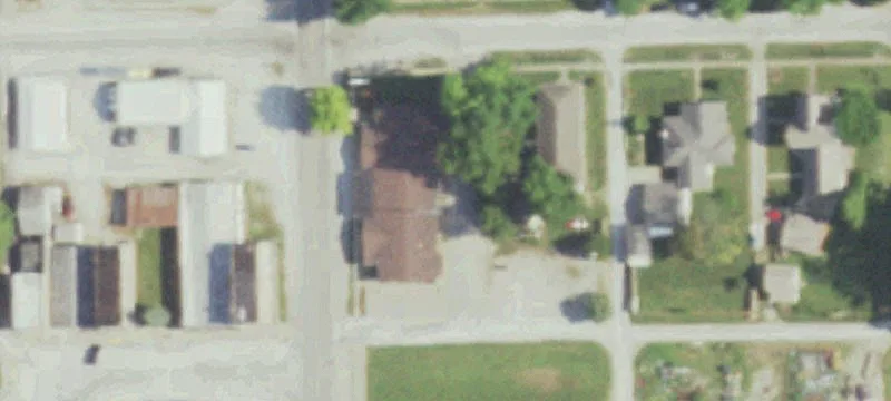 402 Main St