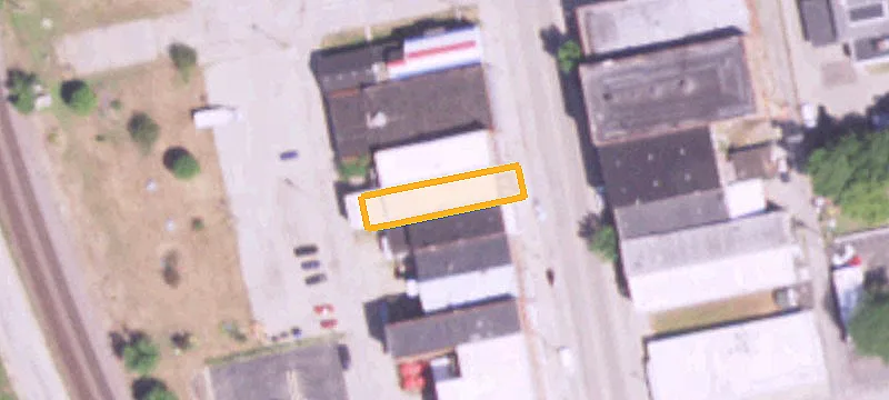 319 Main St