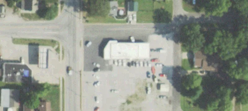 100 Frnt St