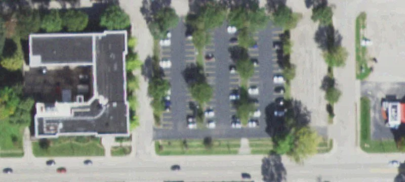 5th St At Saint Louis St