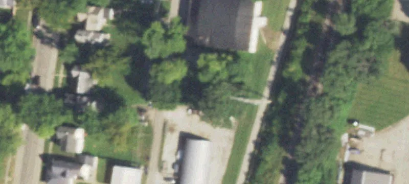 1055  Ave