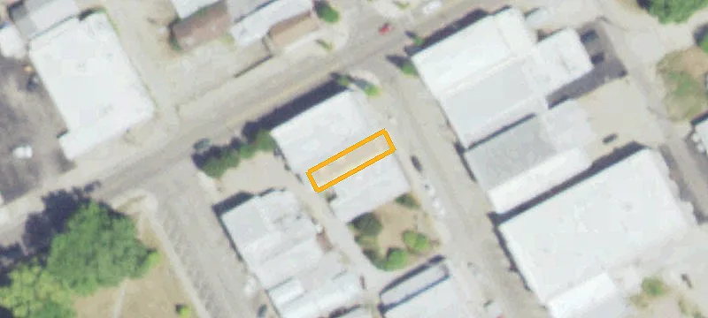 427 Edward St