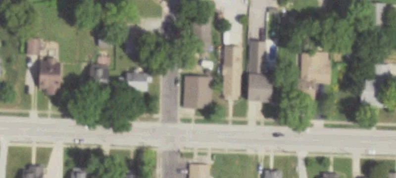 991 Saint Louis St