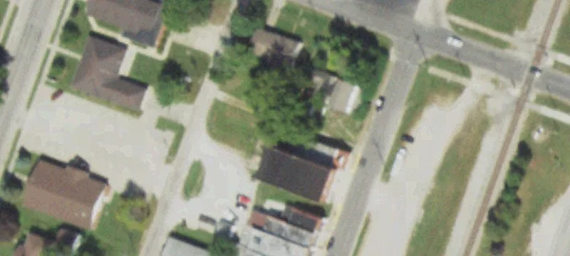 669 Chestnut Ave