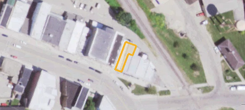 138 Main St