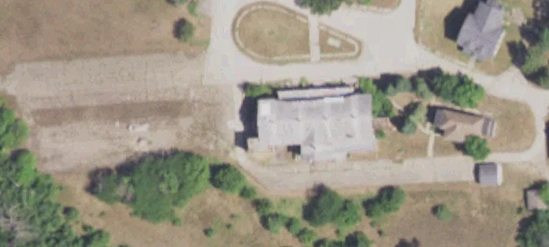 2425 Graham Cir