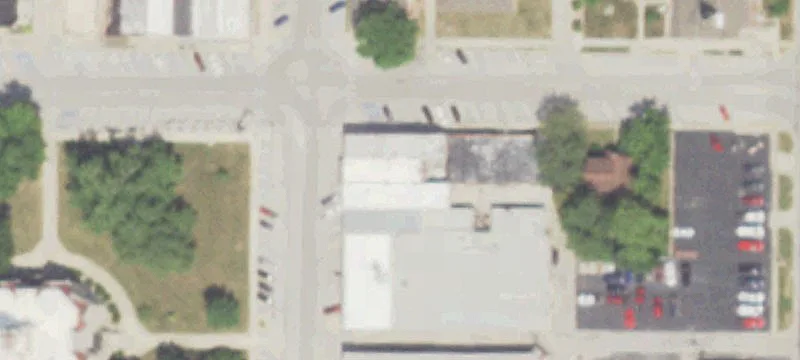 130 Monroe St