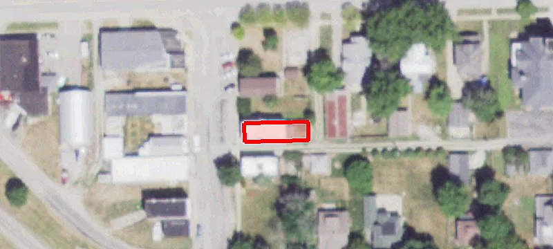 110 Perry St
