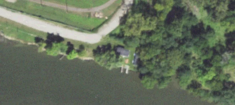 827 Levee Rd