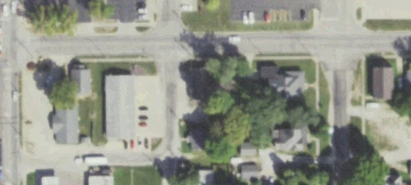 304 Van Buren St