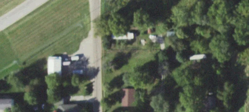 905 Race St