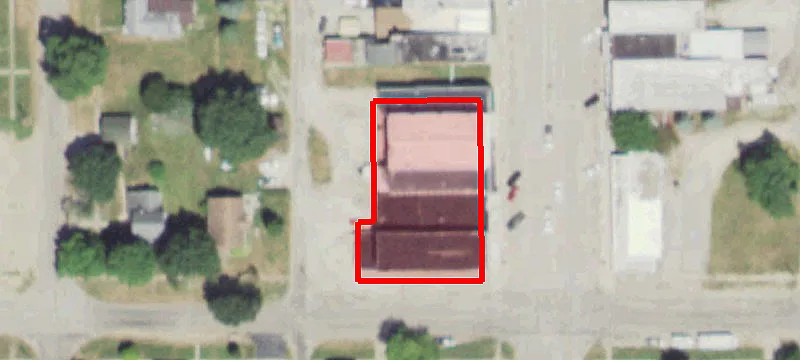 129 Main St