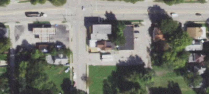 1260 Edward St