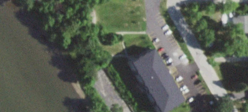 941 Riv Dr