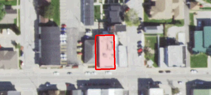 305 Main St