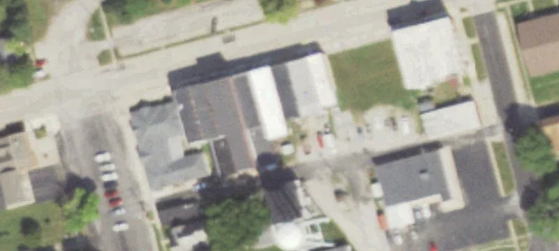 215 Es St