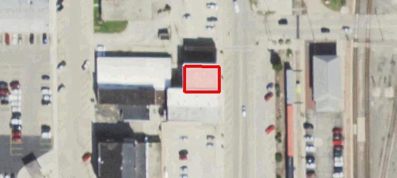 812 Main St