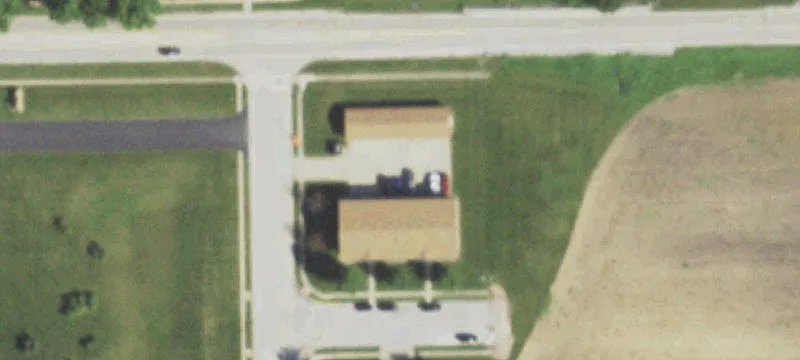 405 Lamore Ln