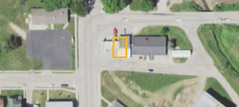 101 Main St