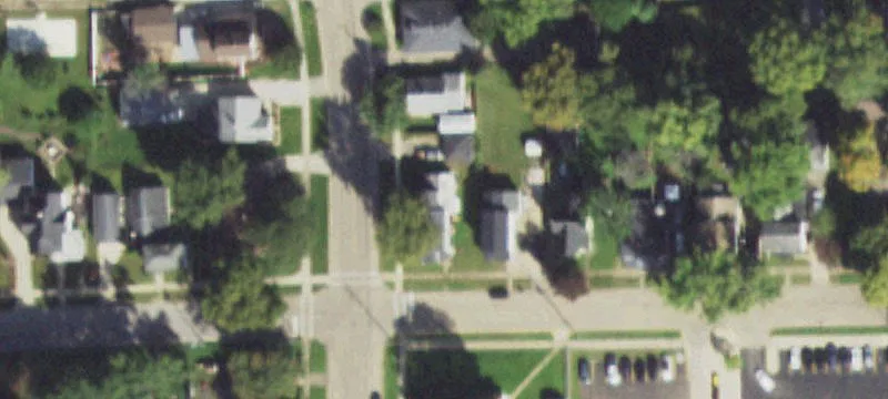 136 Deleon St