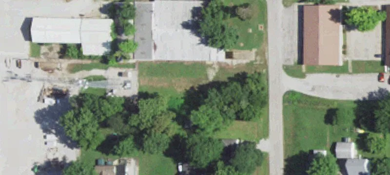 406 Edwards St