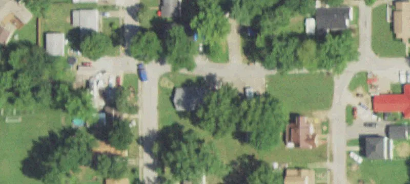816 Robb St