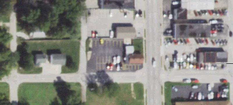 2717 Main St