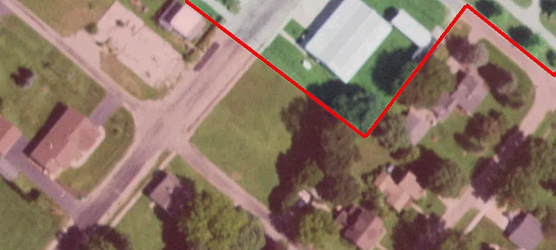 2411 Main St