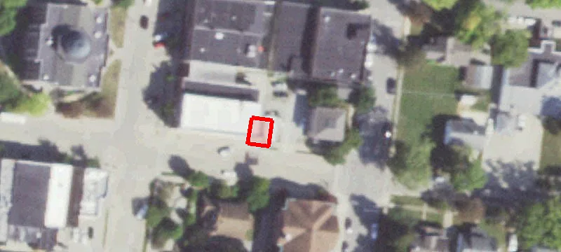 114 Main St