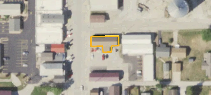 301 Main St