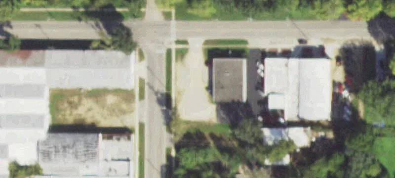 944 Locust St