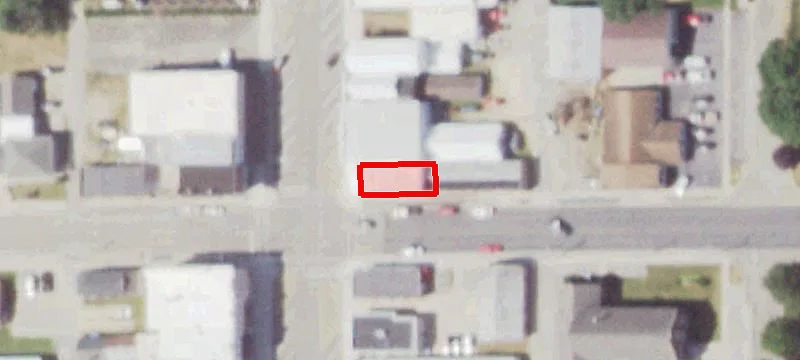406 Main Ave