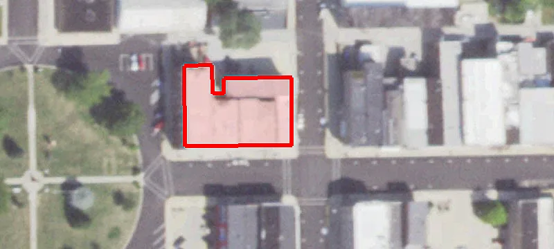 122 Ctr St