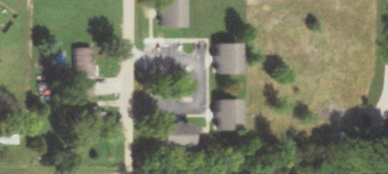 128 7th St